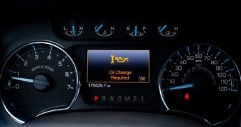 6 common dashboard symbols – what do they mean?